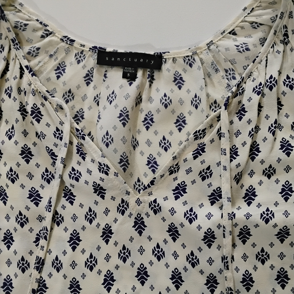 Sanctuary Peasant Boho Top Womens Small White Blue Geometric Orange Hem Relaxed - Picture 6 of 11